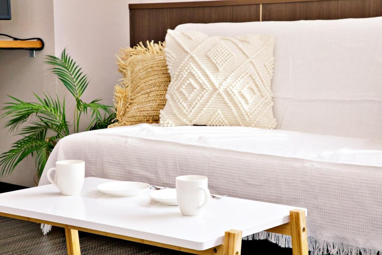 Tommy Condominium Wakasa 502 Naha Zewnętrze zdjęcie